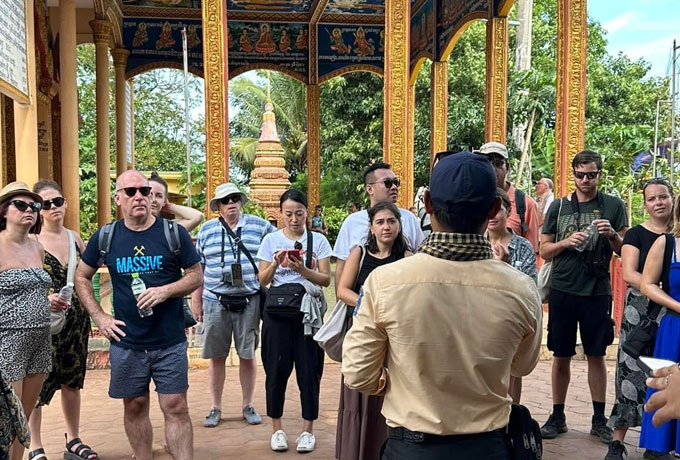 2-Day Angkor Wat Sunrise, Kulen Waterfall & Tonle Sap Adventure